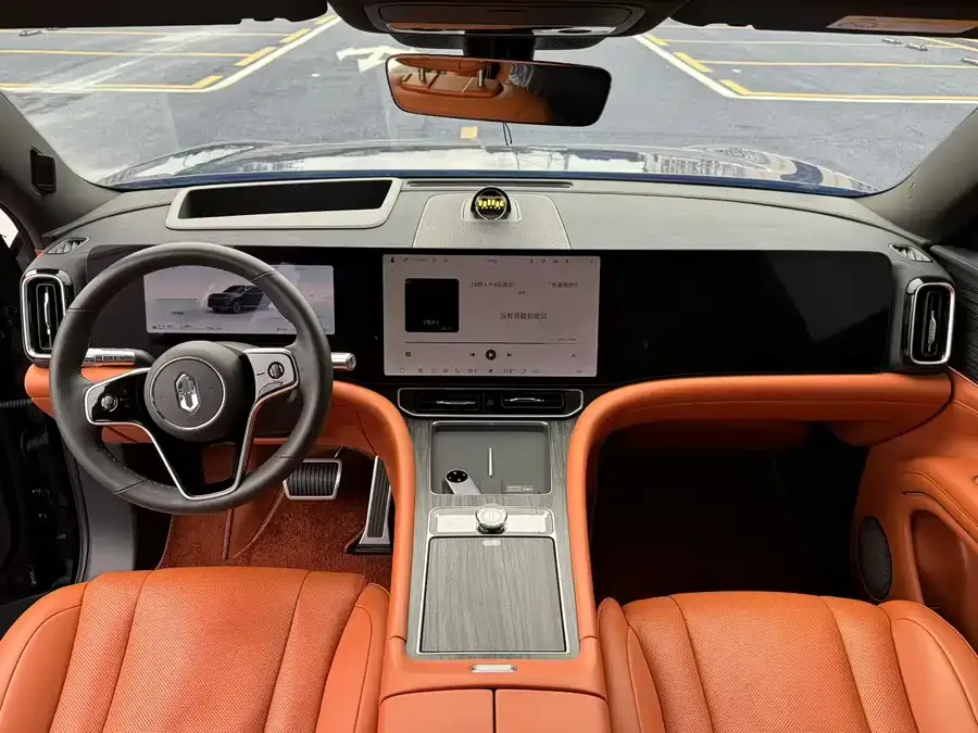 AITO M9 M9 2024 Extended Range Ultra Edition 42kWh 6-seater Edition 2024 — миниатюра 5