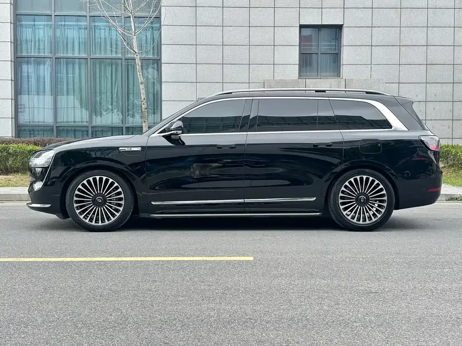 AITO M9 M9 2024 Extended Range Ultra Edition 42kWh 6-seater Edition 2024 — миниатюра 2