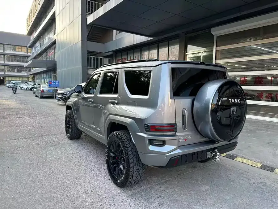 Tank 700 New Energy Tank 700 New Energy 2024 Hi4-T Ultimate Edition 2024 — миниатюра 3