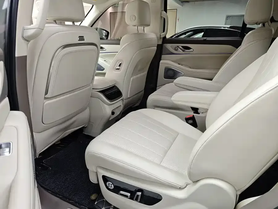 WEY Blue Mountains Wei Brand Blue Mountain 2025 4WD Max 2025 — миниатюра 3