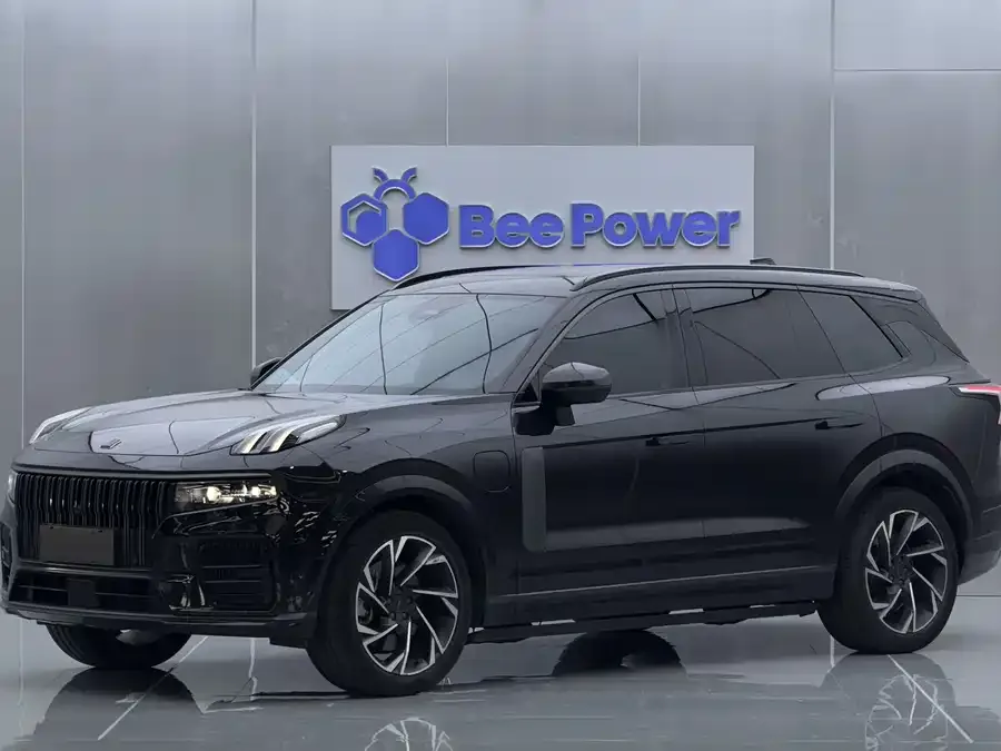 Lynk & Co 09 EM-P 2022