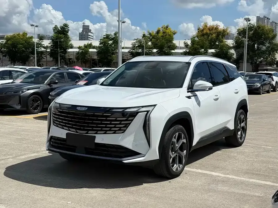 Geely Atlas L Boyue L 2023 2.0TD DCT flagship model 2023 — фото 1, купить с доставкой в Москву