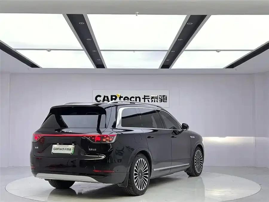 AITO M9 M9 2024 Extended Range Ultra Edition 52kWh 6-seater Edition 2024 — миниатюра 2