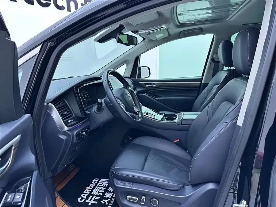 GAC Trumpchi M8 Trumpchi M8 2021 Lead Show Series 390T Supreme Welfare Edition 2022 — миниатюра 4