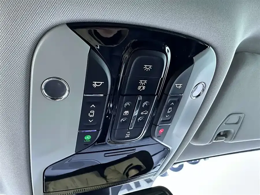 GAC Trumpchi M8 Trumpchi M8 2021 Lead Show Series 390T Supreme Welfare Edition 2022 — миниатюра 5
