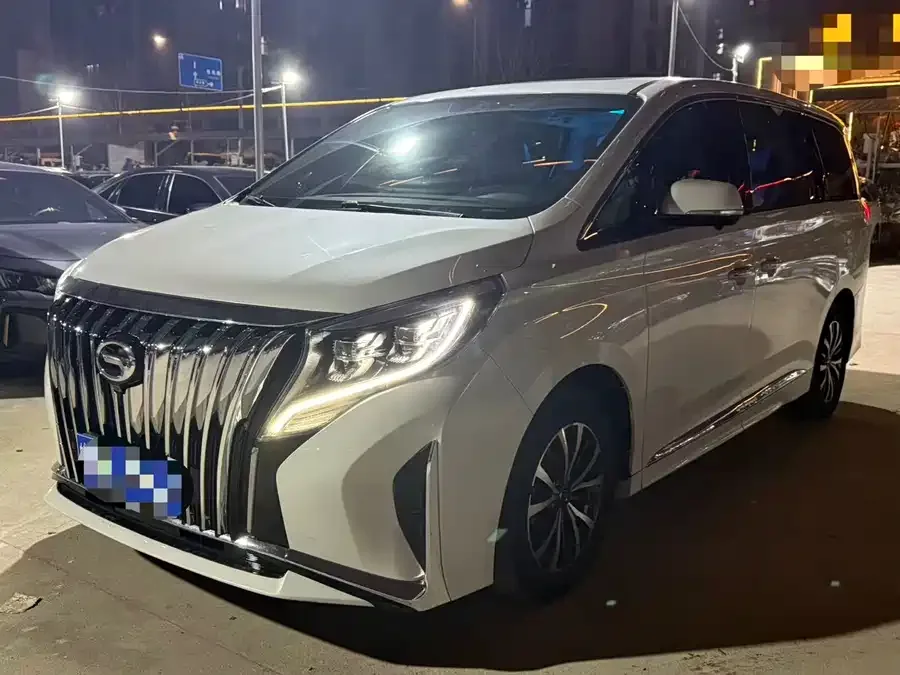 GAC Trumpchi M8 2022