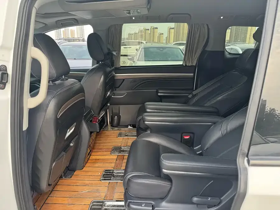 GAC Trumpchi M8 Trumpchi M8 2023 Lingxiu Series 390T Exclusive Edition 2023 — миниатюра 3