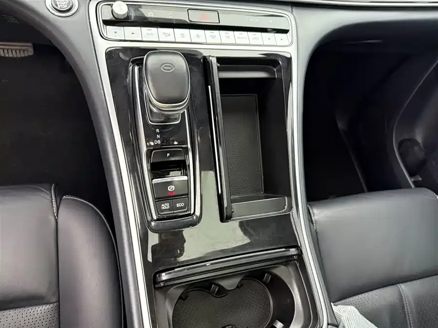 GAC Trumpchi M8 Trumpchi M8 2023 Lingxiu Series 390T Exclusive Edition 2023 — миниатюра 3