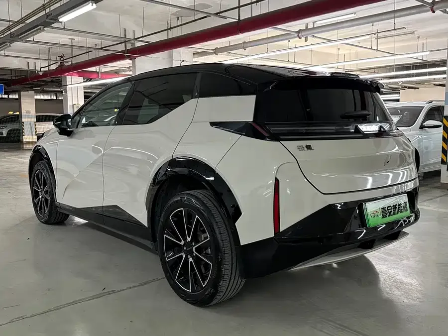 Zeekr X Zeekr X 2023 4WD YOU Edition 5 Seaters 2023 — миниатюра 2