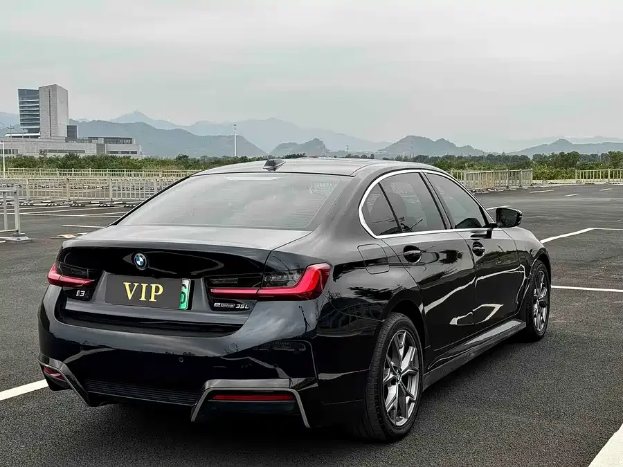 BMW i3 2024 eDrive 35 L 2024 — миниатюра 3