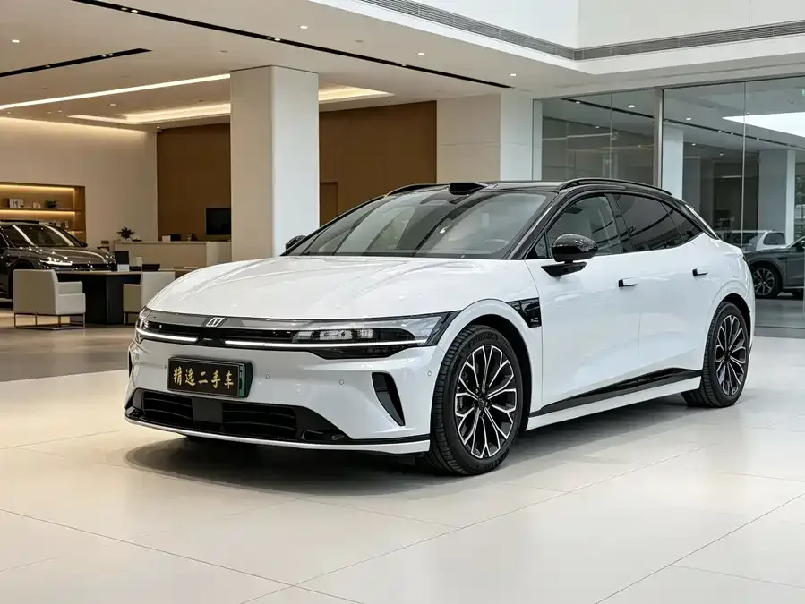 Zeekr 007GT 2025