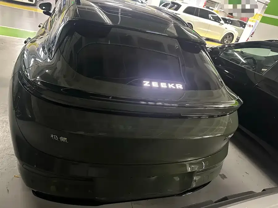 Zeekr 007GT Zeekr 007GT 2025 rear-wheel drive intelligent driving version 75kWh 2025 — миниатюра 2