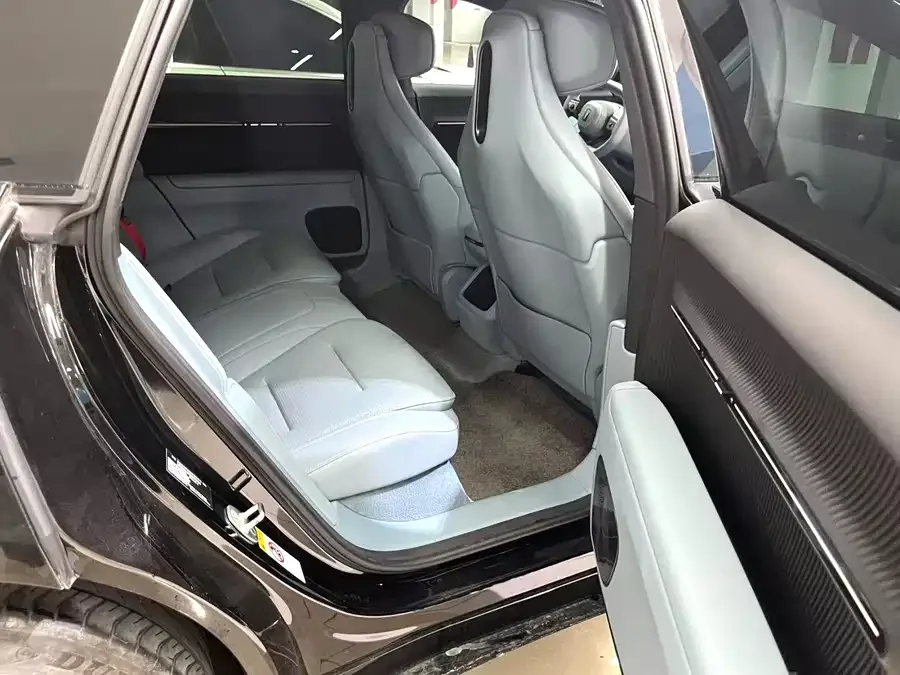 Avatr 12 Avita 12 2024 700 Triple Laser RWD Luxury Edition 2024 — миниатюра 5