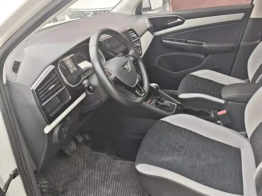 Jetta VS7 Jetta VS7 2023 280TSI automatic aggressive version 2023 — миниатюра 4