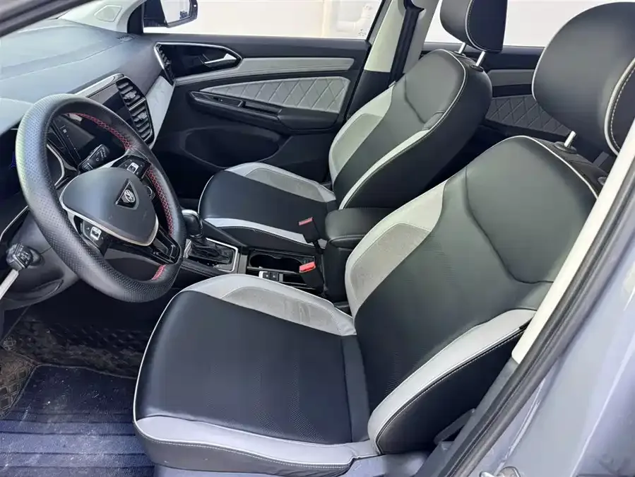 Jetta VS7 Jetta VS7 2022 280TSI Automatic High-gloss Enjoyment Edition 2023 — миниатюра 3