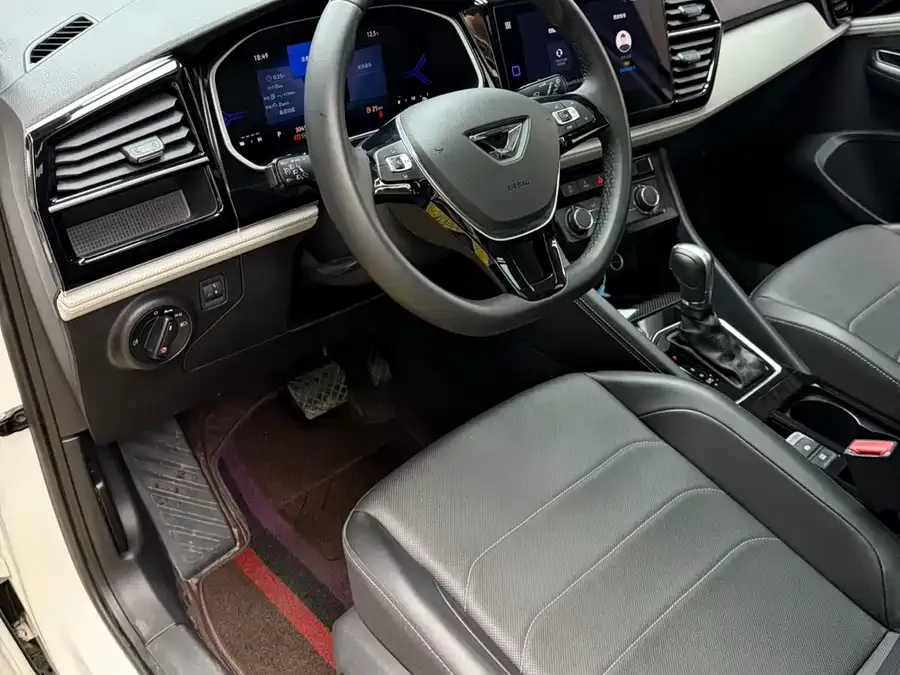 Jetta VS7 Jetta VS7 2023 280TSI Automatic Enjoy Edition 2023 — миниатюра 5