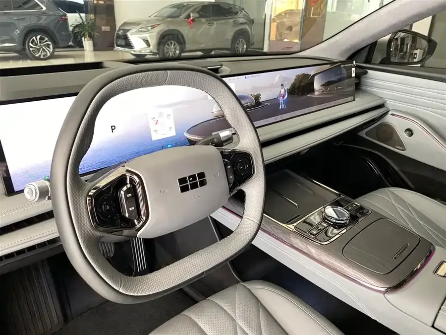 Geely Galaxy E8 Galaxy E8 2025 700km Long-distance Intelligent Driving Edition 2025 — миниатюра 4