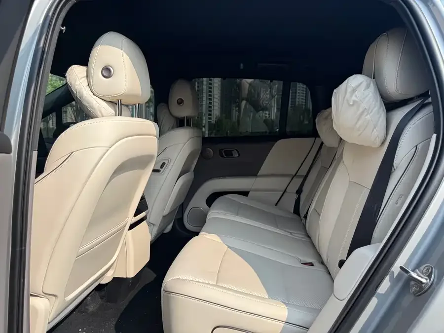 Li Auto i6 Li Auto i6 2025 AWD Standard Edition 2026 — миниатюра 4
