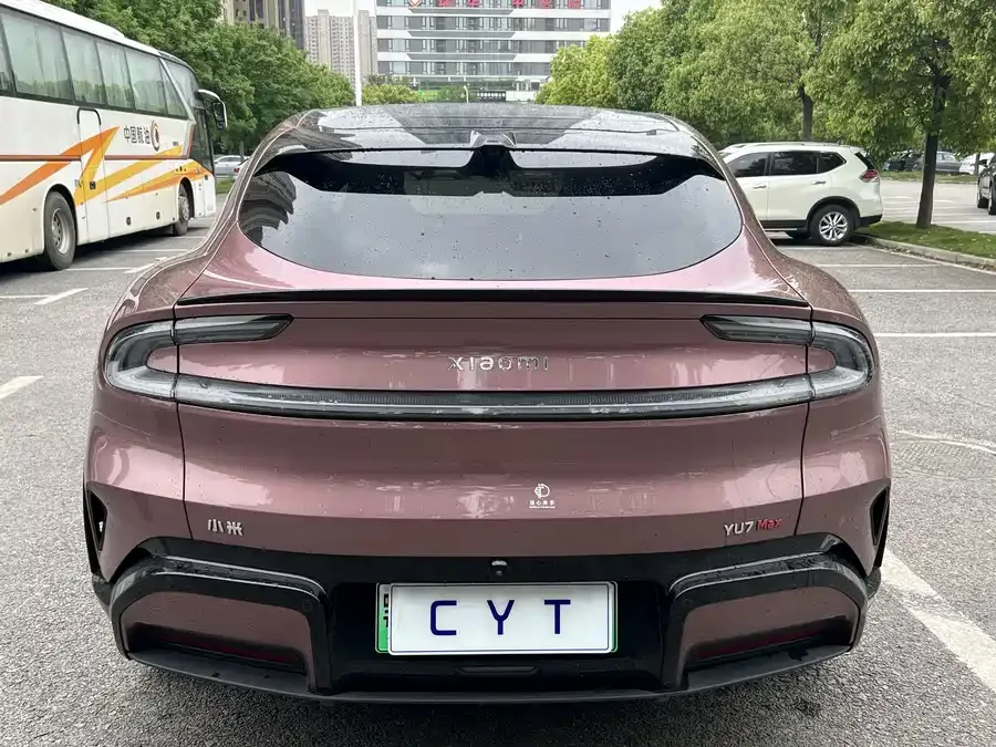 Xiaomi YU7 Xiaomi YU7 2025 Ultra-long battery life High-performance 4WD Max version 2025 — миниатюра 5