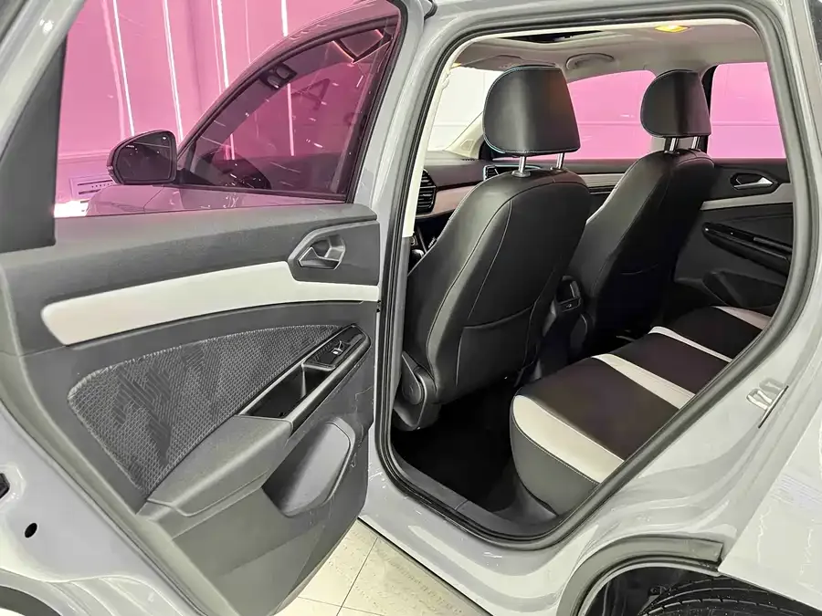 Jetta VS5 Jetta VS5 2022 280TSI Automatic High-gloss Enjoyment Edition 2022 — миниатюра 4
