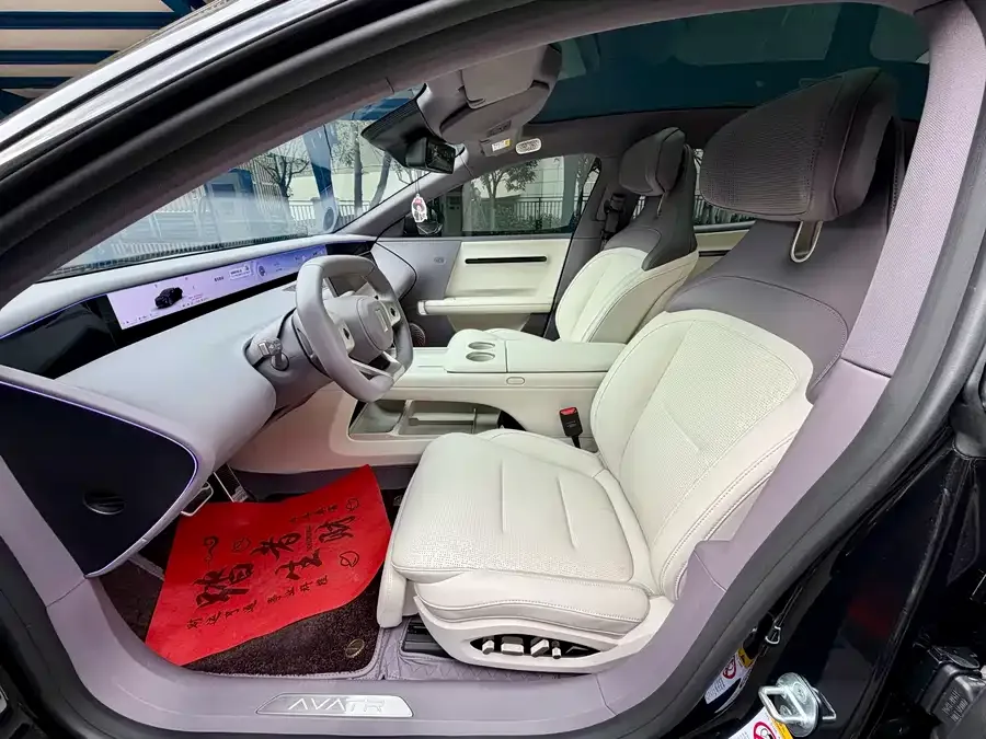 Avatr 06 Avita 06 2025 Max Extended Range Edition 2025 — миниатюра 3