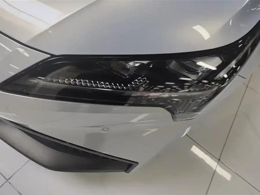 AION AION S Plus AION S Plus 2022 80 Intelligent Driving Edition 2022 — миниатюра 5