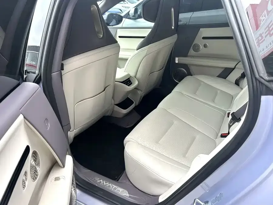 Avatr 06 Avita 06 2025 Pro Extended Range Edition 2025 — миниатюра 4
