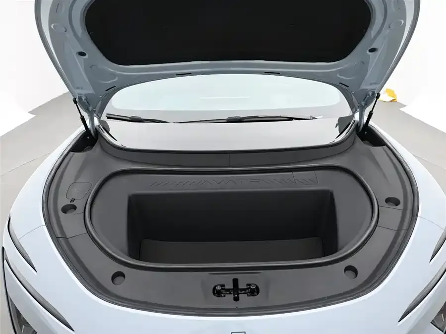Avatr 12 Avita 12 2023 650 Triple Laser 4WD Performance Edition 2023 — миниатюра 5