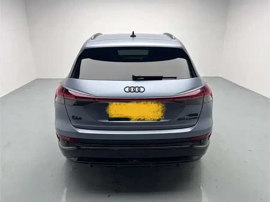 Audi Q4 e-tron 2022 40 e-tron Early Access Edition 2022 — миниатюра 2