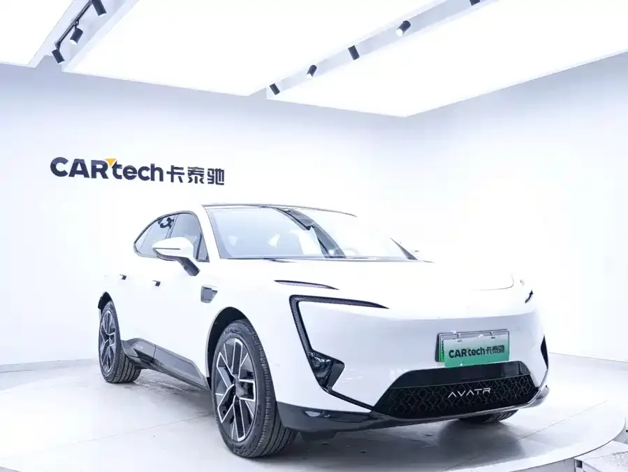 Avatr 11 Avita 11 2025 facelift Max extended range version 2025 — миниатюра 3