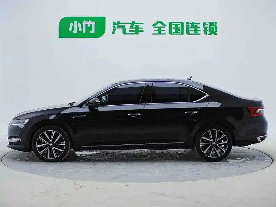 Skoda Superb Superb 2023 facelifted TSI280 DSG exclusive version 2024 — миниатюра 2