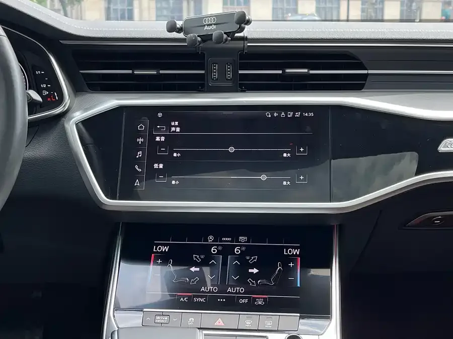 Audi A7L 2022 45 TFSI S-line Dream New Edition 2023 — миниатюра 5