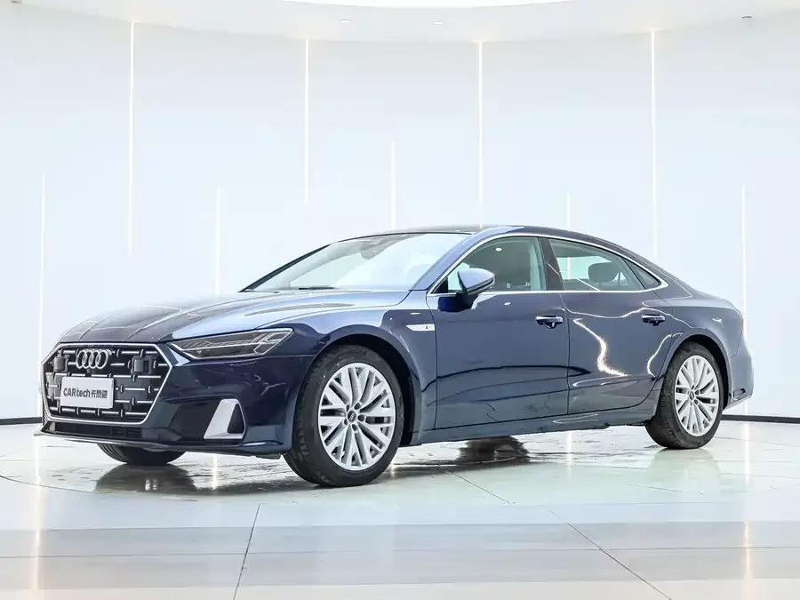 Audi A7L 2024 45TFSI S-line Dream Flow Crystal Set 2024 — фото 1, купить с доставкой в Москву
