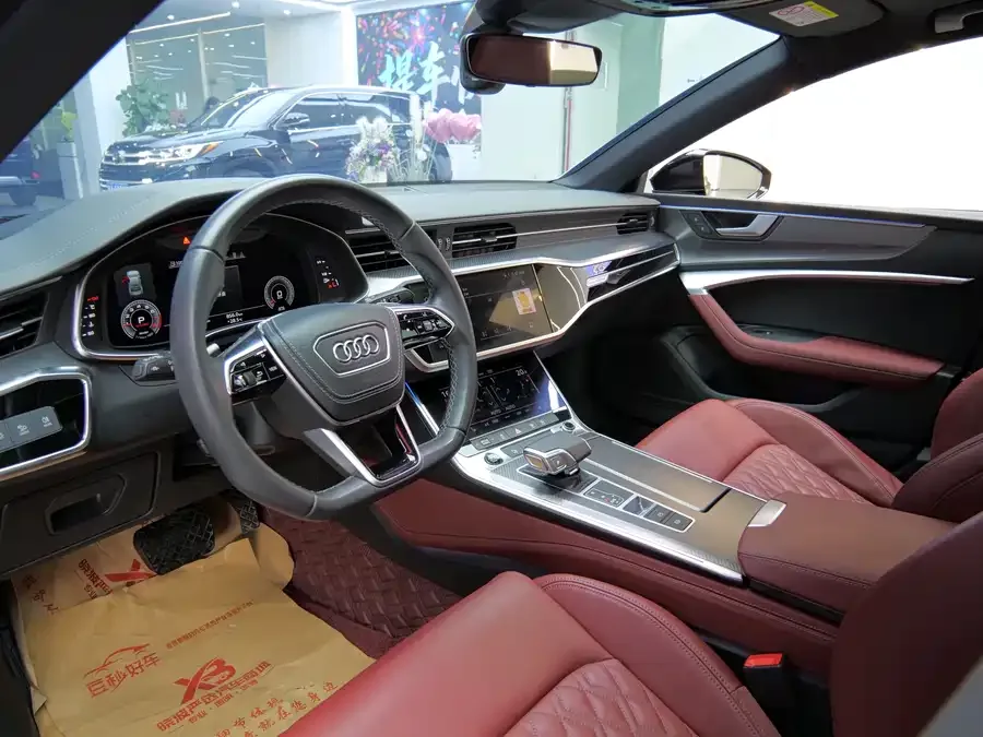 Audi A7L 2024 45 TFSI quattro Black Warrior Edition 2024 — миниатюра 2