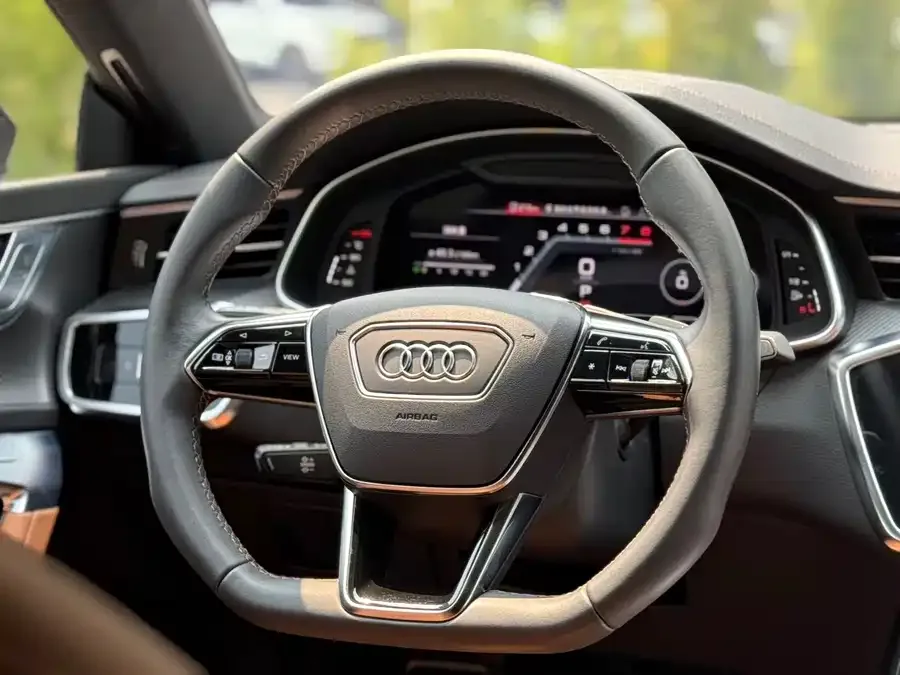 Audi A7L 2022 55 TFSI quattro S-line edition one 2022 — миниатюра 4