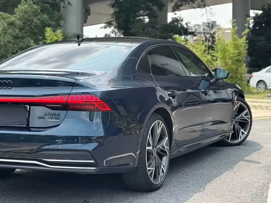 Audi A7L 2022 55 TFSI quattro S-line edition one 2022 — миниатюра 5