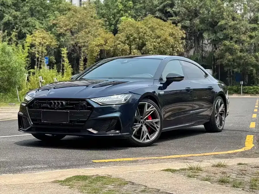 Audi A7L 2022