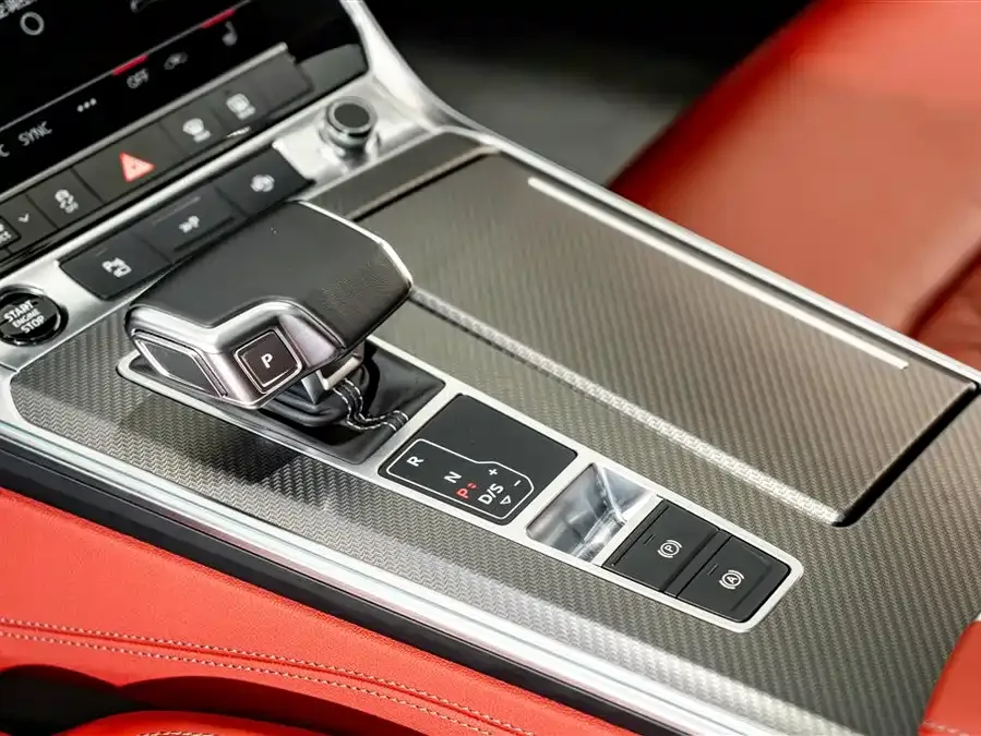 Audi A7L 2024 45 TFSI quattro Black Warrior Edition 2024 — миниатюра 4