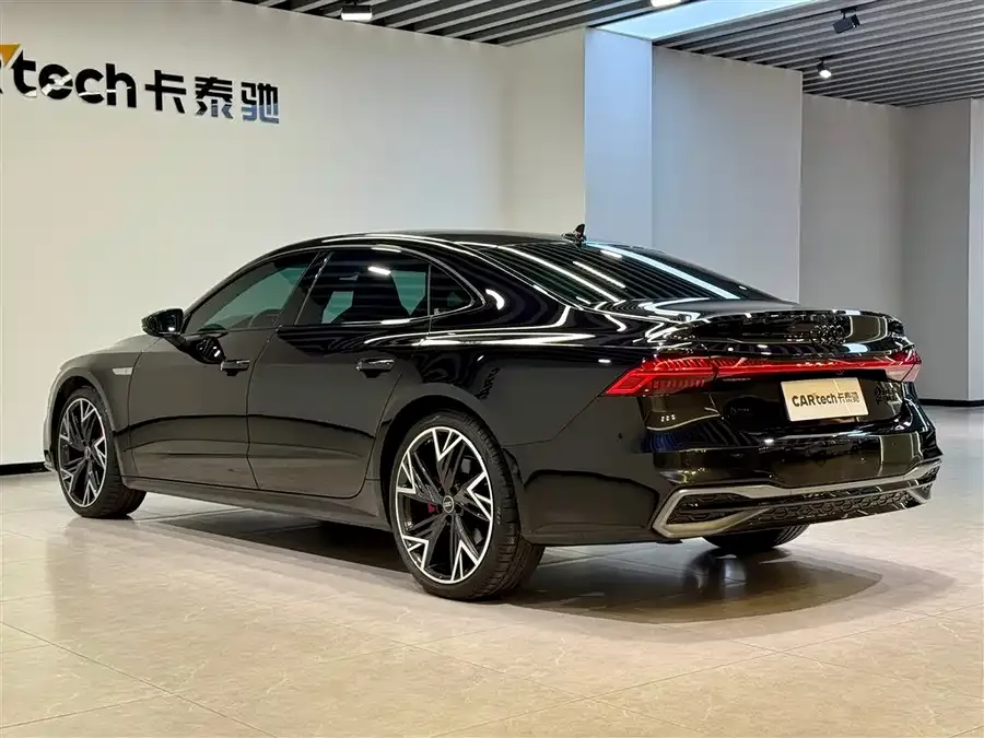 Audi A7L 2024 45 TFSI quattro Black Warrior Edition 2024 — миниатюра 2
