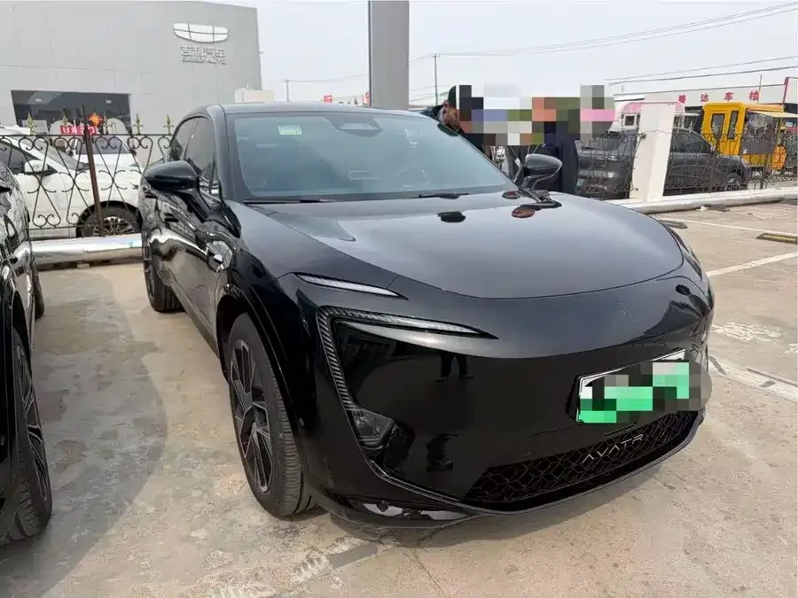 Avatr 11 Avita 11 2025 facelift Max extended range version 2025 — миниатюра 3