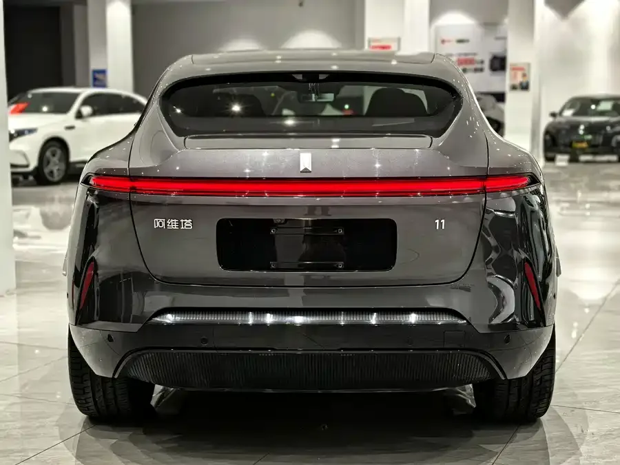 Avatr 11 Avita 11 2022 Super Long Range Dual Motor Luxury Edition 4 Seaters 2023 — миниатюра 2