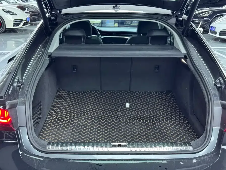 Audi A7 2024 45 TFSI Premium Edition 2024 — миниатюра 5