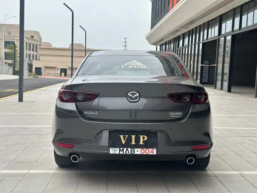 Mazda Axela Mazda3 Angkesela 2022 2.0L automatic quality version 2022 — миниатюра 5