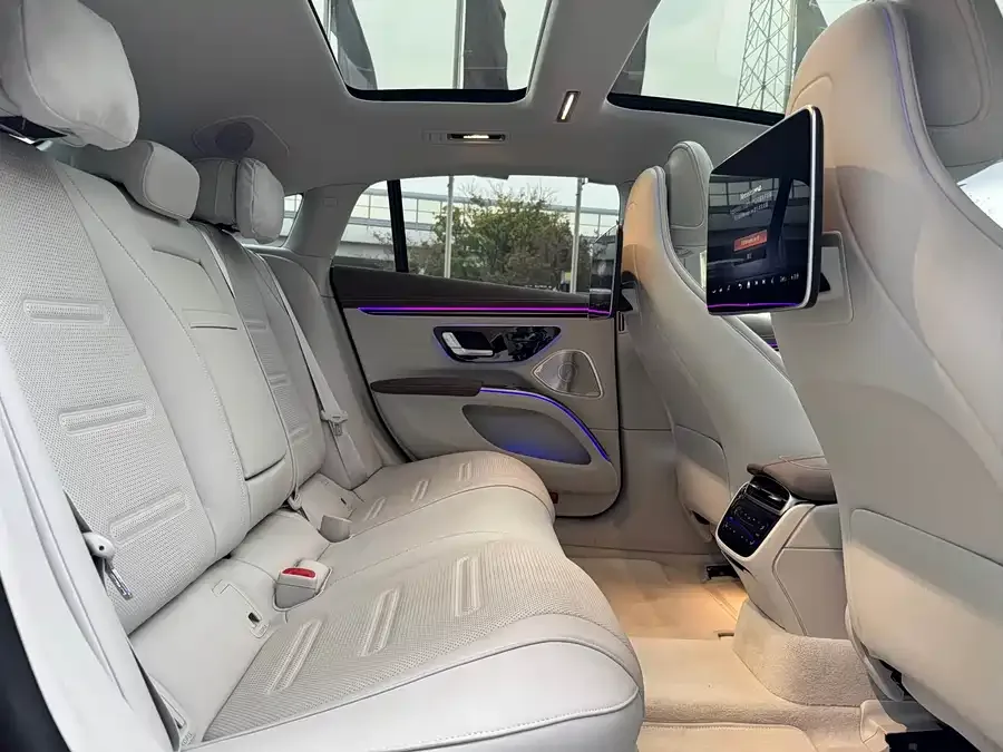 Mercedes-Benz EQS AMG Mercedes-Benz EQS AMG 2023 AMG EQS 53 4MATIC+ 2025 — миниатюра 3