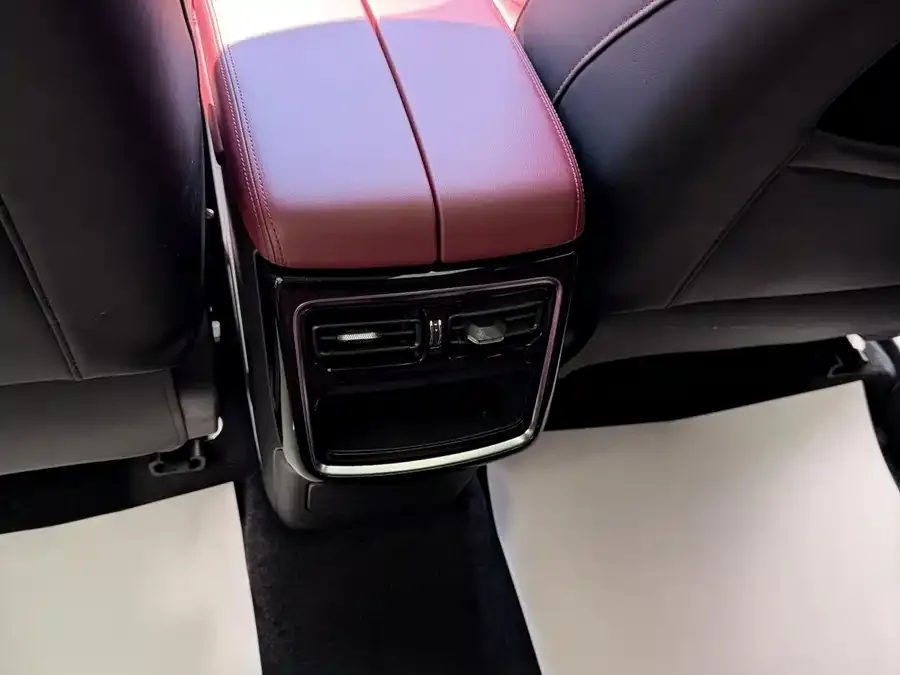 Jetour X70 Plus JETOUR X70 PLUS 2021 1.5T DCT Mountain PRO 5-seater 2022 — миниатюра 5