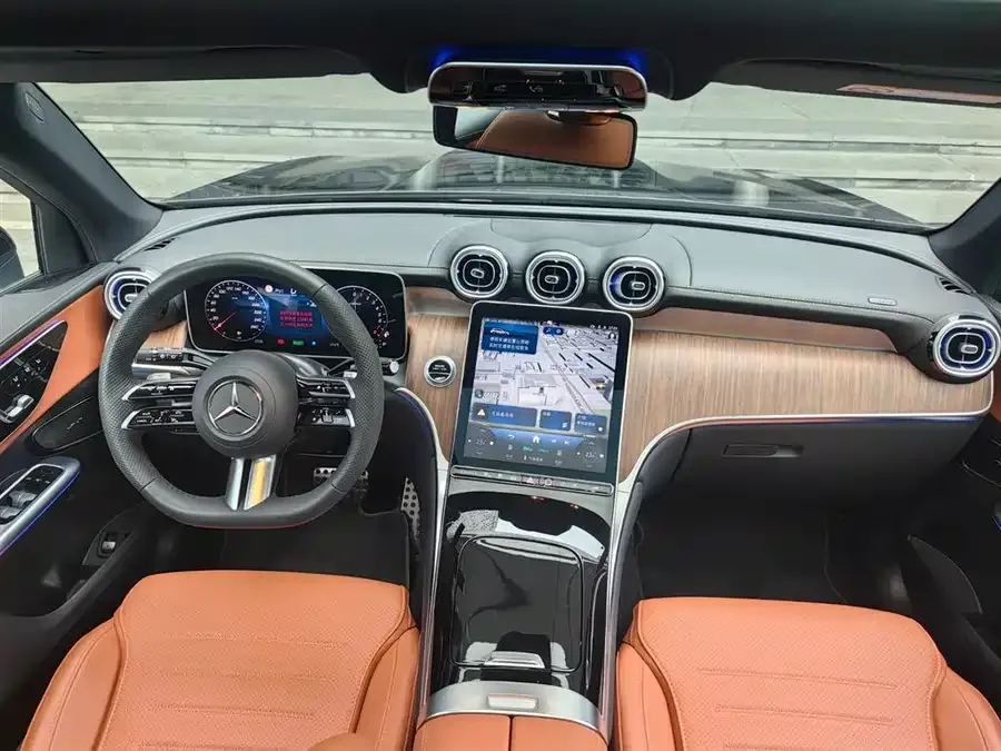Mercedes-Benz GLC New Energy Mercedes-Benz GLC New Energy 2025 350 e L 4MATIC Collector's Edition 2025 — миниатюра 5