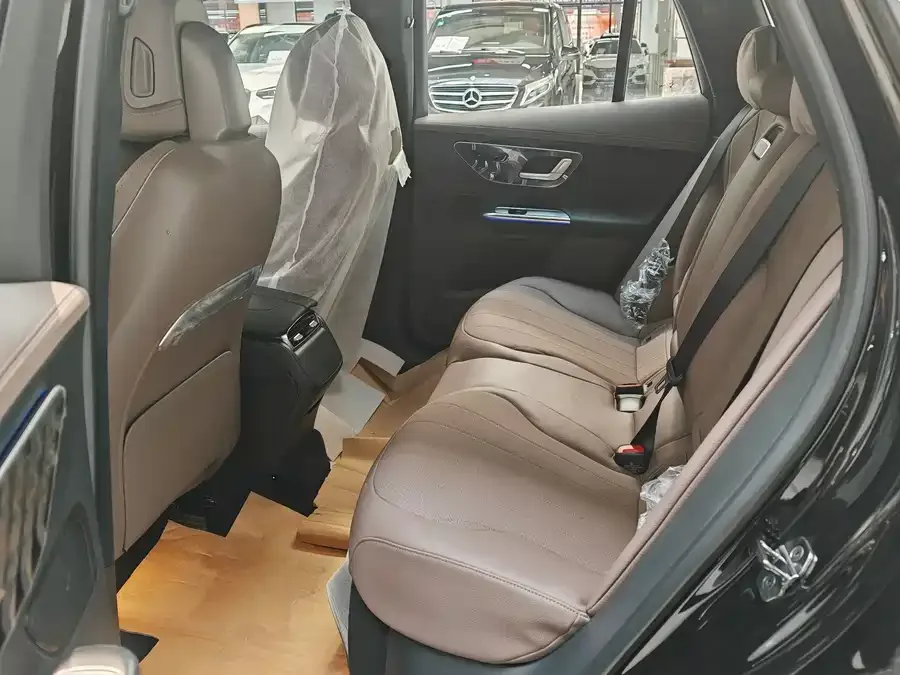 Mercedes-Benz EQE SUV Mercedes-Benz EQE SUV 2024 500 4MATIC Pioneer Edition 2026 — миниатюра 3