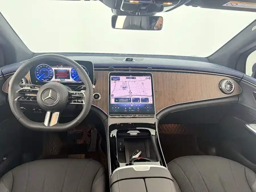 Mercedes-Benz EQE SUV Mercedes-Benz EQE SUV 2023 350 4MATIC Pioneer Edition 2023 — миниатюра 2