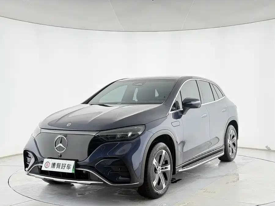 Mercedes-Benz EQE SUV 2023