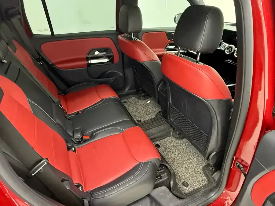 Mercedes-Benz GLB AMG Mercedes-Benz GLB AMG 2022 AMG GLB 35 4MATIC 2023 — миниатюра 5